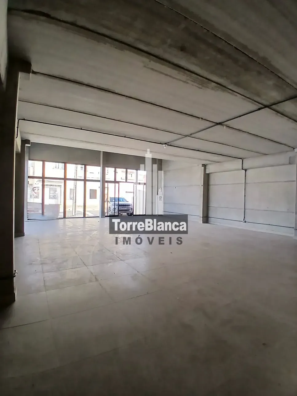 Loja-Salão, 200 m² - Foto 2