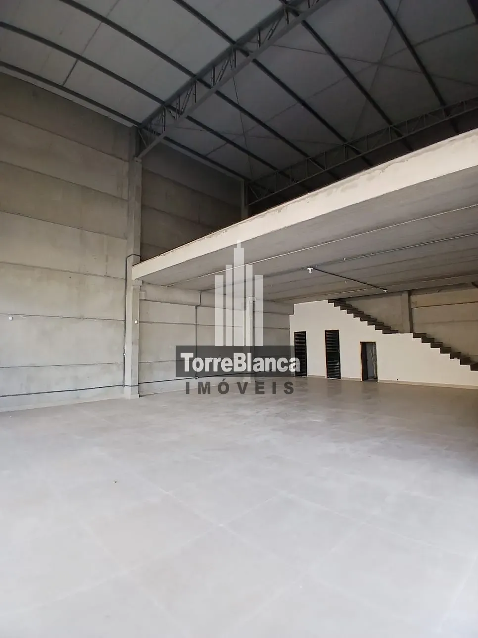 Loja-Salão, 200 m² - Foto 3