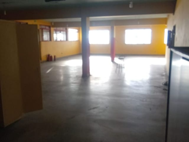 Loja com 300m², para alugar, no bairro Jardim das Flores em São Paulo