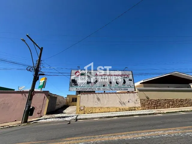 Loja com 432m², à venda, no bairro Andradas em Andradas