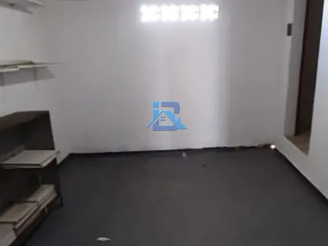 Loja com 160m², para alugar, no bairro Jardim Tereza em Itatiba