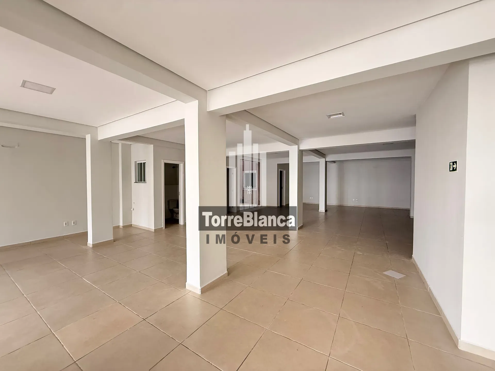 Loja-Salão, 200 m² - Foto 3
