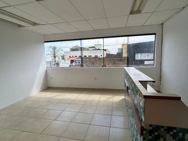 Loja com 130m², para alugar, no bairro Nova Gerty em São Caetano do Sul