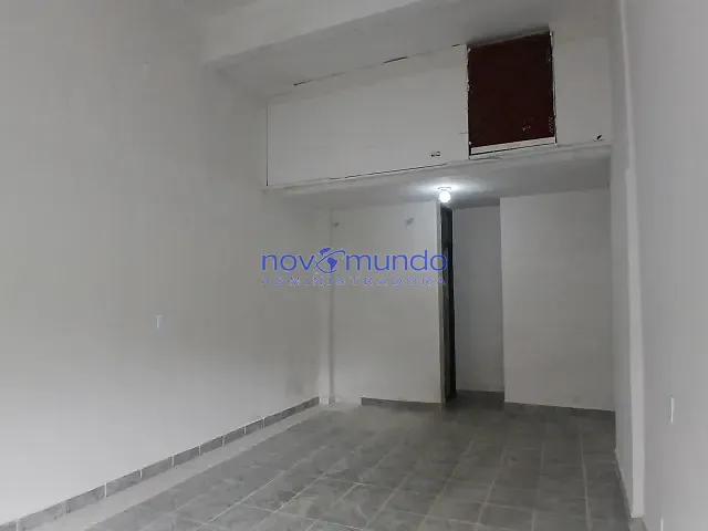 Loja com 21m², para alugar, no bairro Olaria em Rio de Janeiro