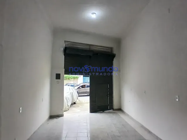 Loja com 21m², para alugar, no bairro Olaria em Rio de Janeiro