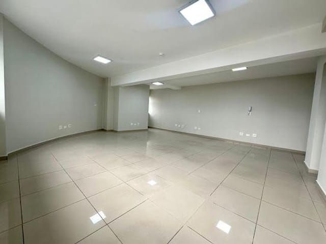 Foto do Loja - Sala comercial para locação ótima localização, Parque Campolim, Sorocaba, SP | Plus Negócios Imobiliários