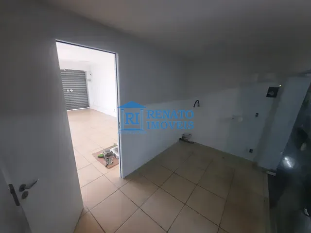 Loja para alugar, no bairro Centro em Maricá