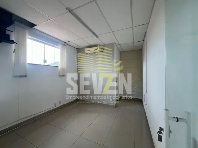 Loja com 890m², à venda ou para alugar, no bairro Jardim Chapadão em Bauru