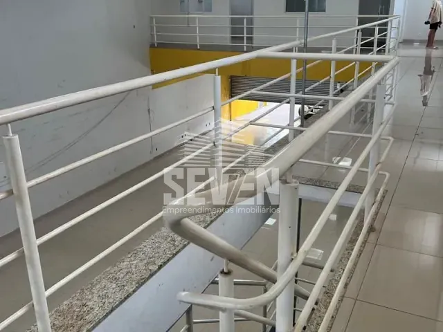 Loja com 890m², à venda ou para alugar, no bairro Jardim Chapadão em Bauru