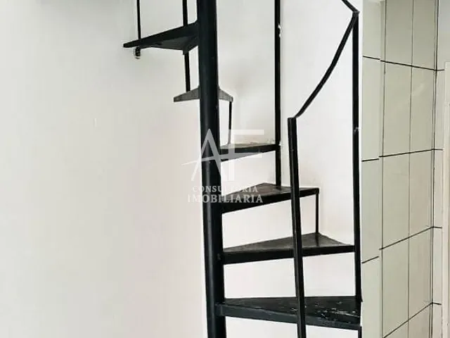 Loja com 24m², para alugar, no bairro Centro em Taubaté