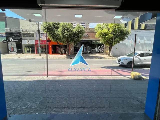 Loja com 130m², para alugar, no bairro Centro em Governador Valadares