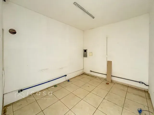 Loja com 702m², para alugar, no bairro Vila São João em Caçapava