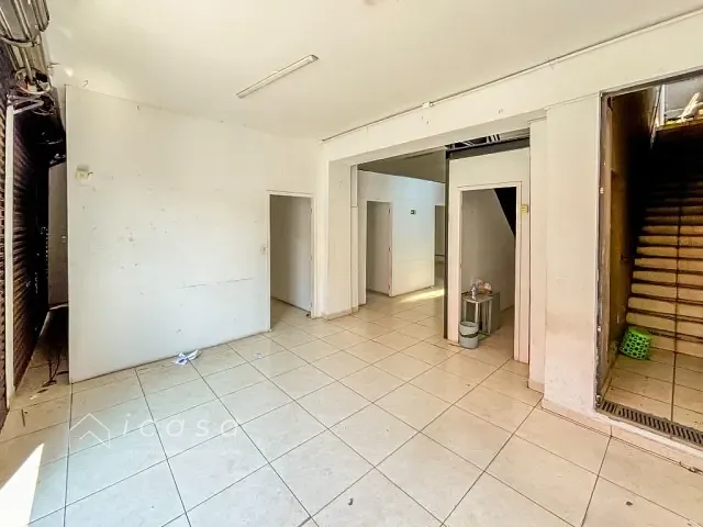Loja com 702m², para alugar, no bairro Vila São João em Caçapava