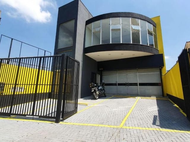 Foto do Loja - Salão para alugar, 441 m² por R$ 10.900,00/mês - Centro - Jacareí/SP | INDEPENDENCE NEGOCIOS IMOBILIARIOS LTDA