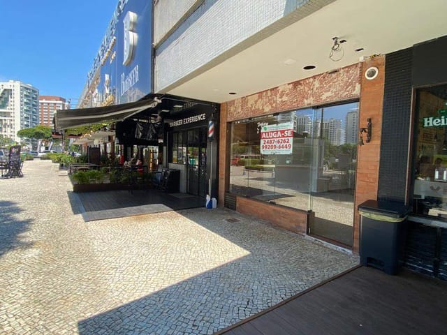 Foto do Loja - LOJA NO SHOPPING BARRA MALL - 90M2 - Locação | Imobiliária São Cristovão