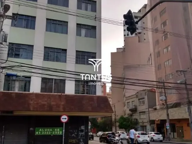Loja para alugar, no bairro Centro em Curitiba