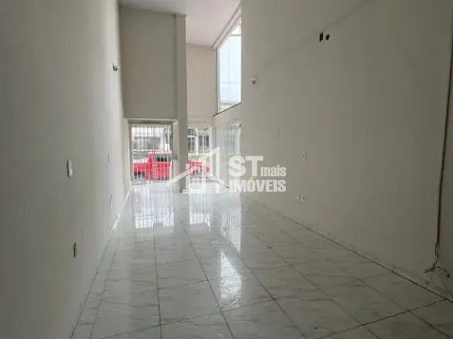 Loja com 30m², para alugar, no bairro Andradas em Andradas