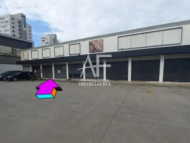 Loja com 38m², para alugar, no bairro Jardim das Nações em Taubaté