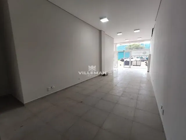 Loja com 105m², para alugar, no bairro Zona 01 em Maringá