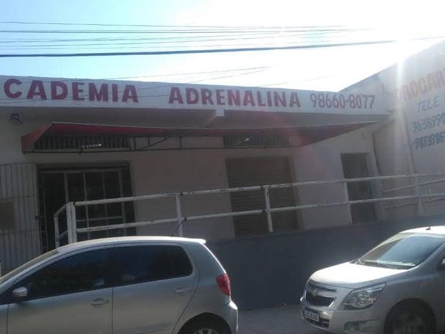 Loja com 360m² 2 quartos e 3 banheiros, à venda, no bairro Flamengo (Justinópolis) em Ribeirão das Neves