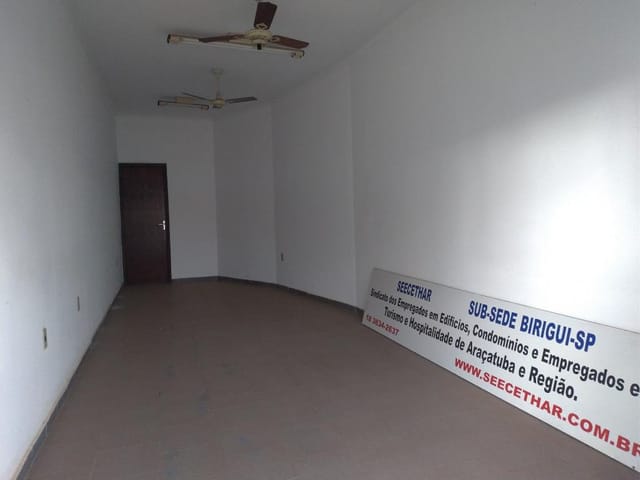 Loja com 40m², para alugar, no bairro Centro em Birigüi