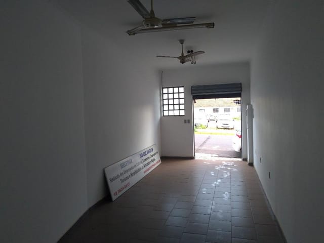 Loja com 40m², para alugar, no bairro Centro em Birigüi