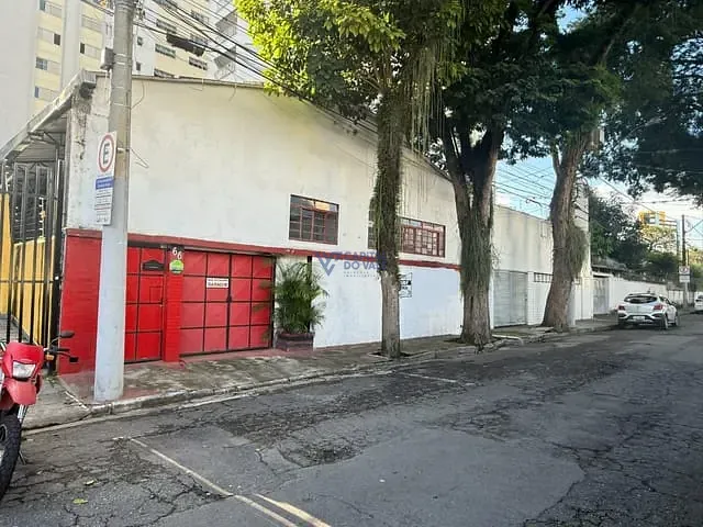 Loja com 381m², à venda, no bairro Vila Adyana em São José dos Campos