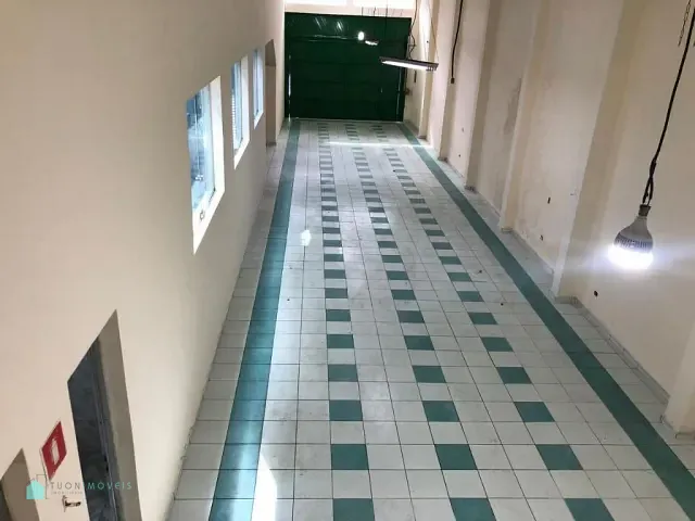 Loja com 200m², para alugar, no bairro Vila Palmeiras em São Paulo