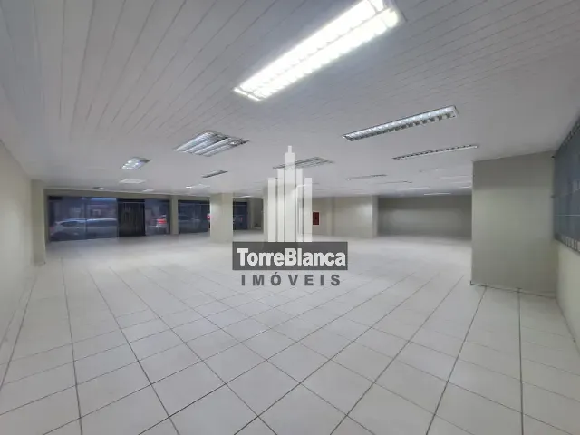 Loja com 475m², para alugar, no bairro Orfãs em Ponta Grossa