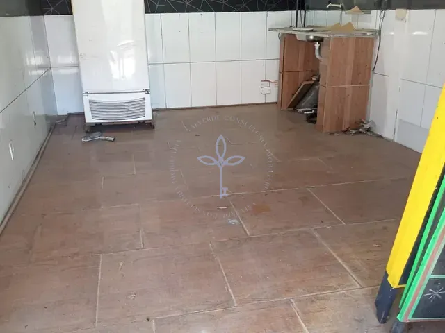 Loja à venda, no bairro Senador Camará em Rio de Janeiro