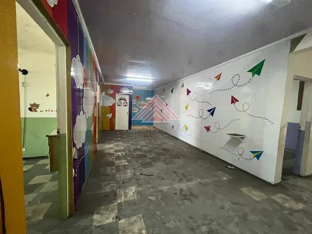 Sala com 180m², para alugar, no bairro Vila Nossa Senhora das Vitórias em Mauá