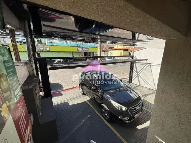 Loja com 150m², à venda, no bairro Conjunto Residencial Trinta e Um de Março em São José Dos Campos
