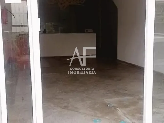 Loja com 190m², para alugar, no bairro Centro em Taubaté