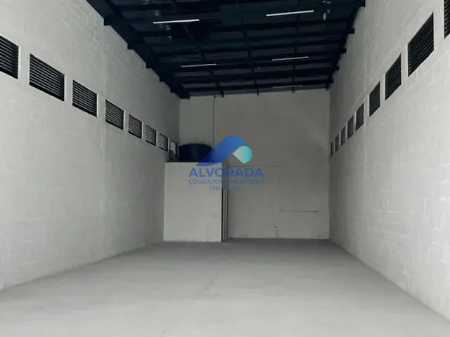 Loja com 300m², para alugar, no bairro Vila Nair em São José dos Campos