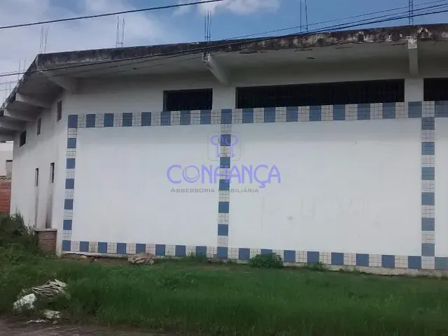 Loja com 470m², à venda, no bairro Campo Grande em Rio de Janeiro