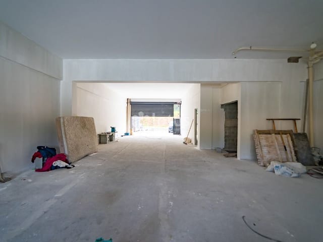 Loja com 324m², para alugar, no bairro Portais (Polvilho) em Cajamar