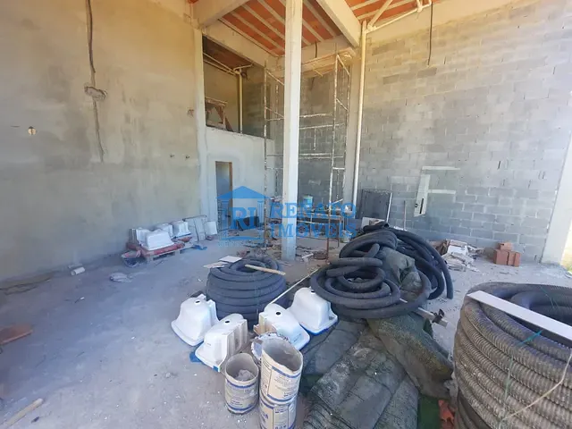 Loja para alugar, no bairro Ubatiba em Maricá