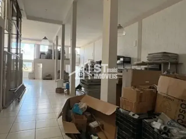 Loja com 298m², à venda ou para alugar, no bairro Jardim America em Andradas