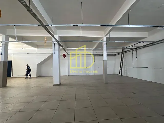Loja para alugar, no bairro Jardim Santa Bárbara em Sorocaba