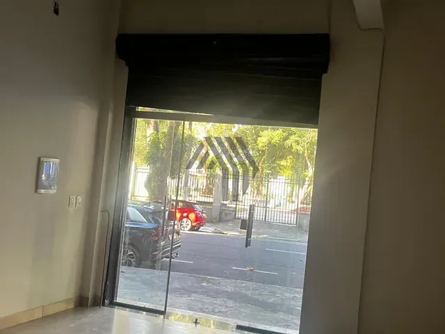 Loja para alugar, no bairro Nazaré em Belém
