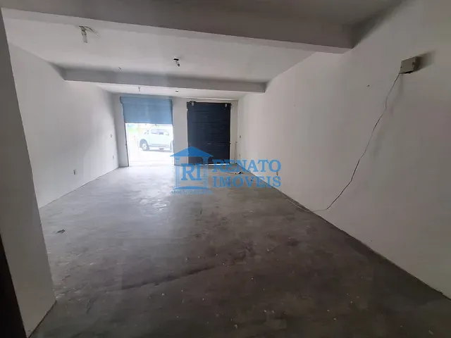 Loja para alugar, no bairro Flamengo em Maricá