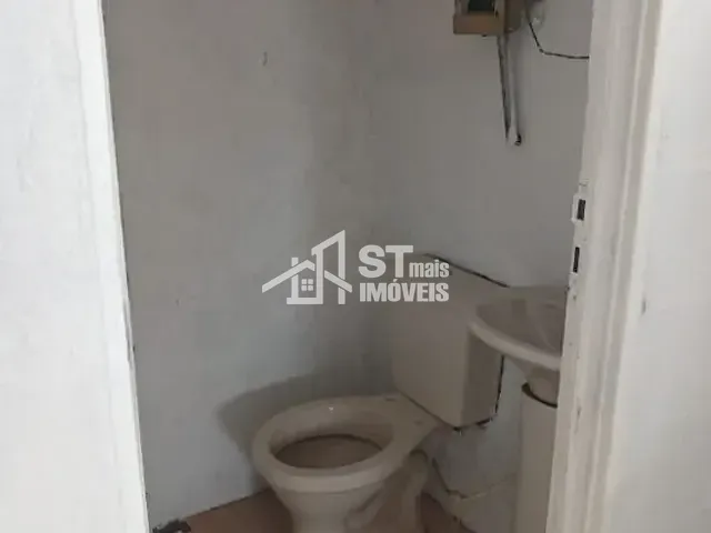 Loja com 40m², para alugar, no bairro Vila Muterle em Andradas