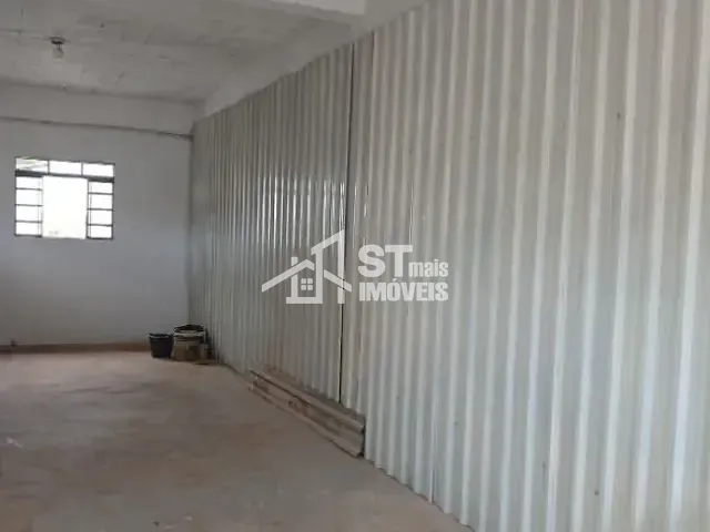 Loja com 40m², para alugar, no bairro Vila Muterle em Andradas