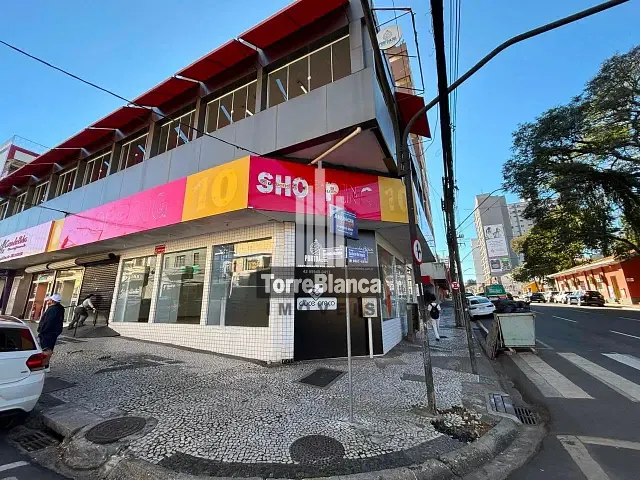 Loja com 107m², para alugar, no bairro Centro em Ponta Grossa