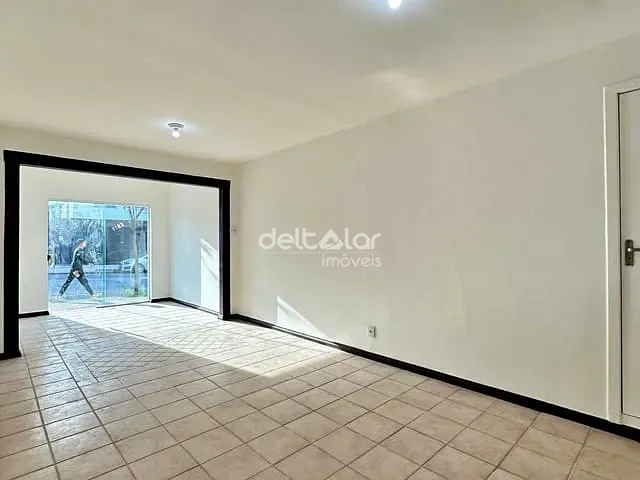 Loja com 36m², para alugar, no bairro Planalto em Belo Horizonte