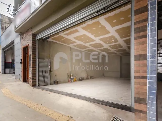Loja para alugar, no bairro Pinheiros em São Paulo