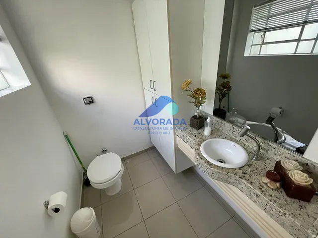 Loja com 640m², à venda, no bairro Vila Adyana em São José dos Campos