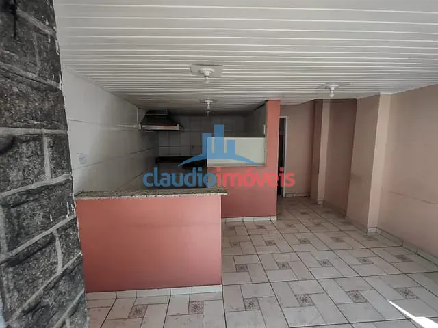 Loja com 32m², para alugar, no bairro Centro em Barra Mansa