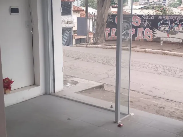 Loja com 22m², para alugar, no bairro Jardim São José em São Paulo