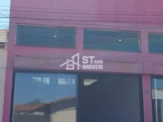 Loja com 120m², para alugar, no bairro Vila Betela em Andradas